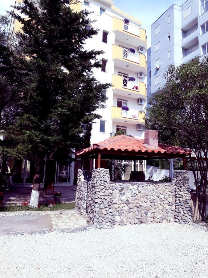 Hotel Blendi Дуррес Екстер'єр фото