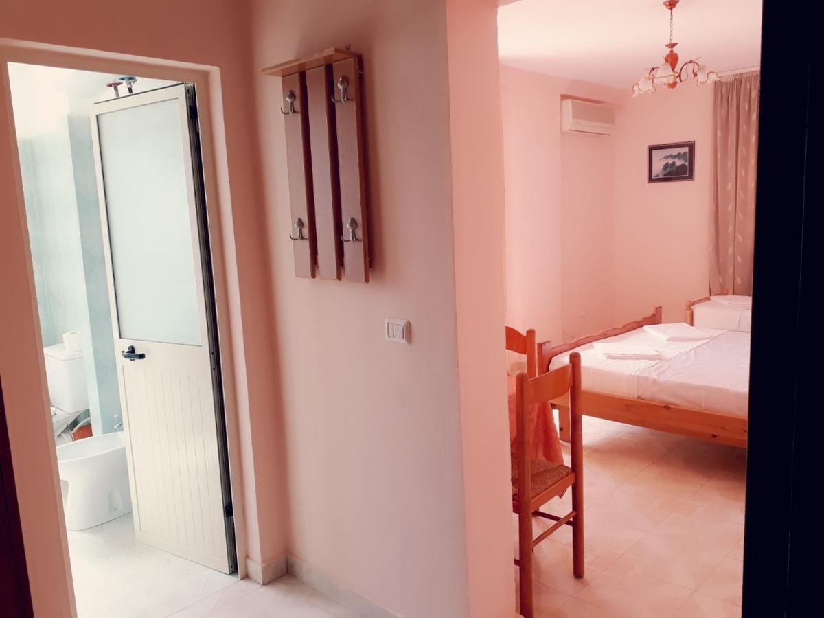 Hotel Blendi Дуррес Екстер'єр фото