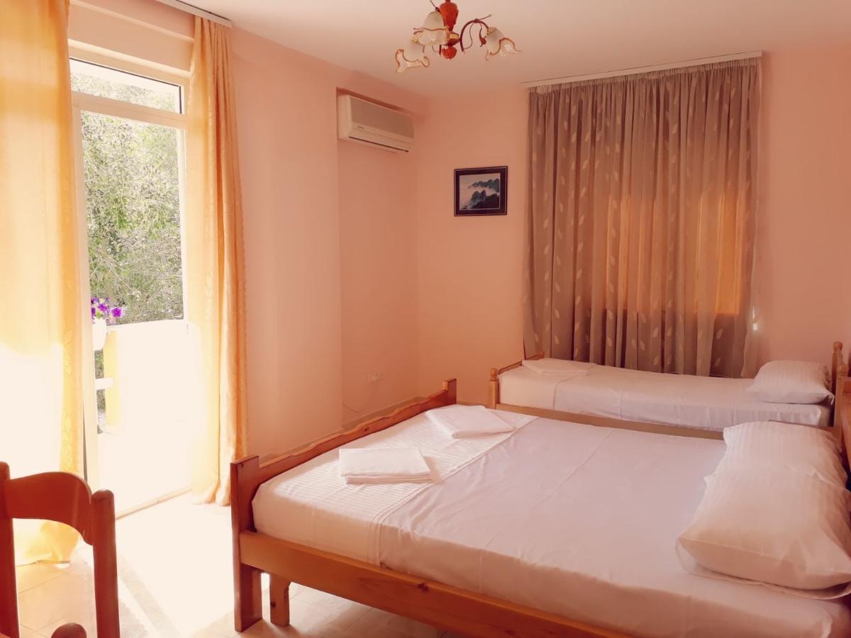 Hotel Blendi Дуррес Екстер'єр фото