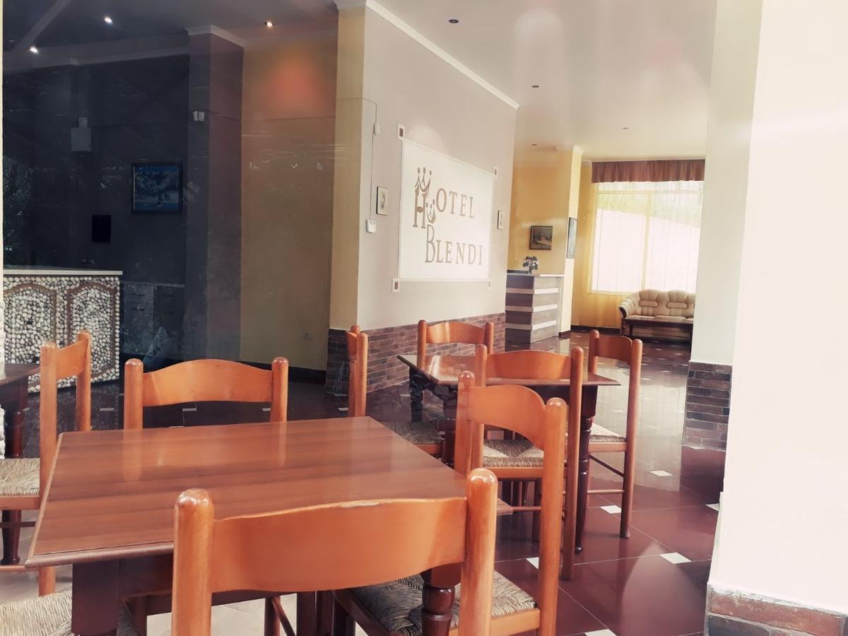 Hotel Blendi Дуррес Екстер'єр фото
