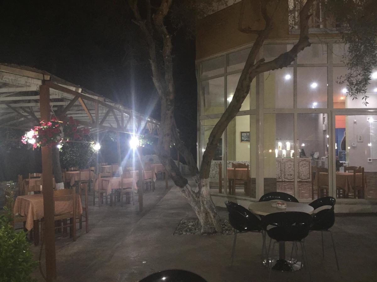 Hotel Blendi Дуррес Екстер'єр фото